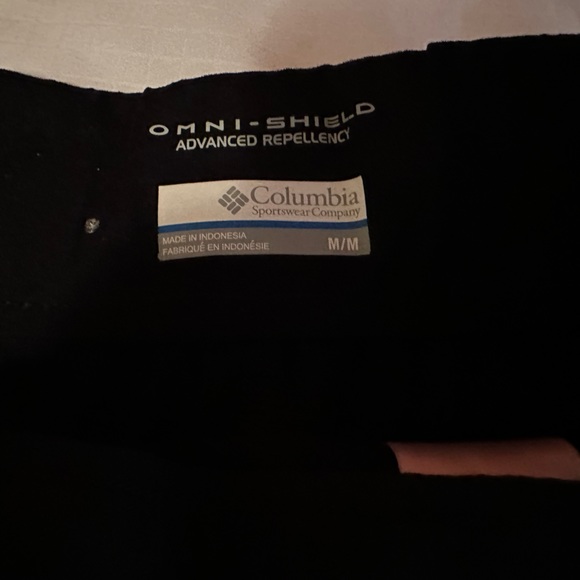 COLUMBIA SPORTS SKIRT - Picture 2 of 4